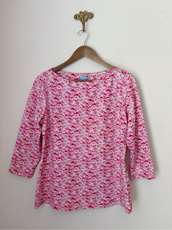 J. McLaughlin Tops - J. McLaughlin Pink Scalloped Print Wavesong Top Large